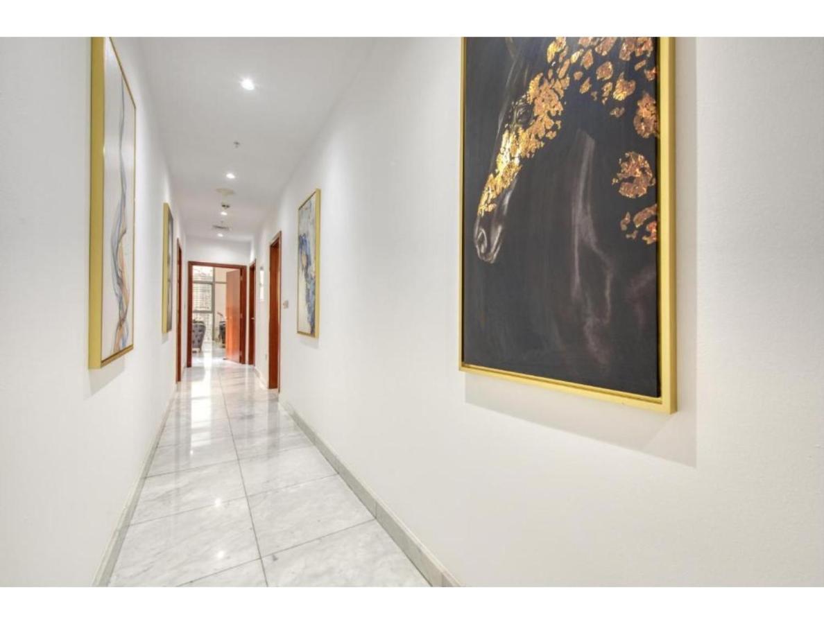 The Penthouse Near Burj Khalifa And Dubai Mall Ngoại thất bức ảnh