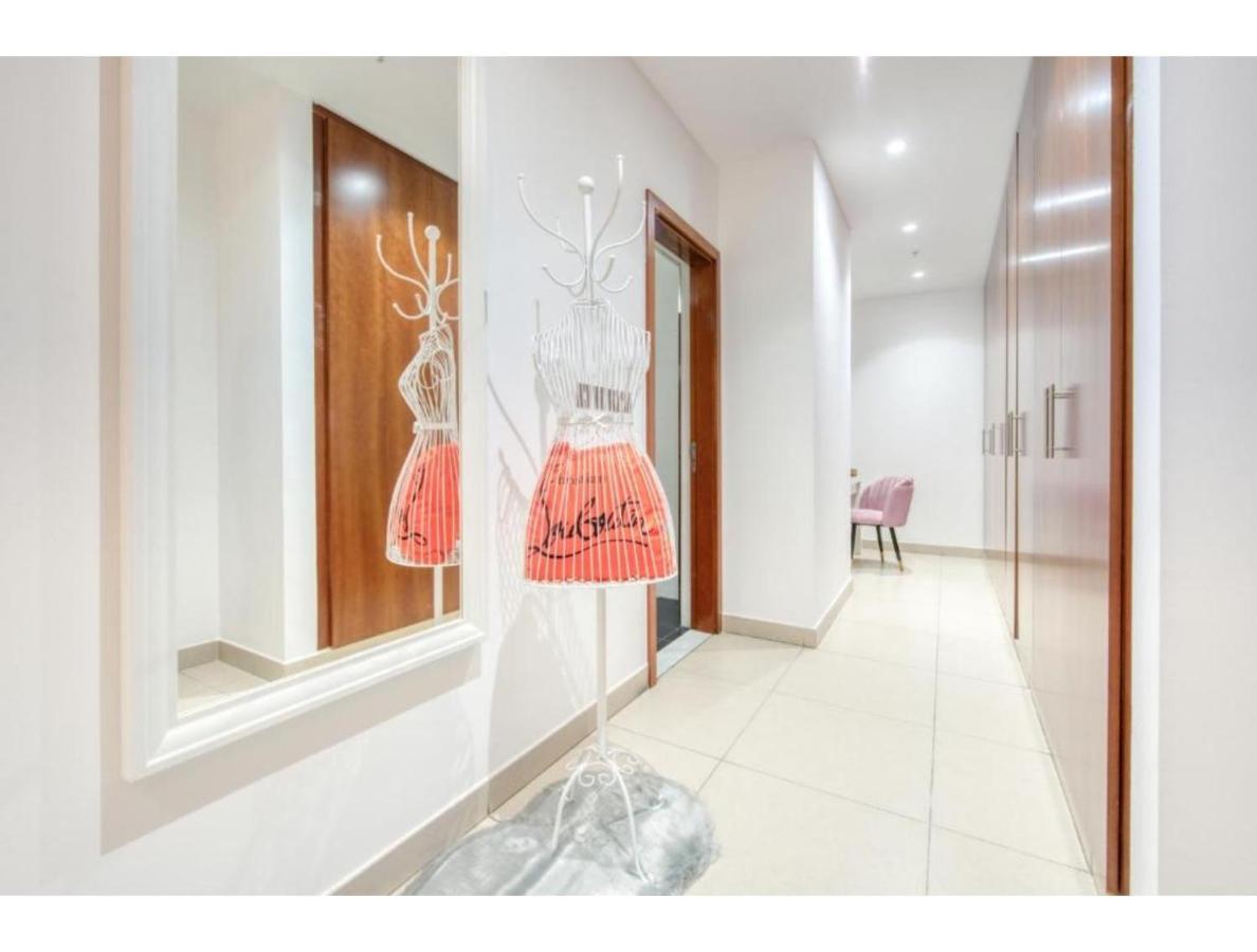 The Penthouse Near Burj Khalifa And Dubai Mall Ngoại thất bức ảnh