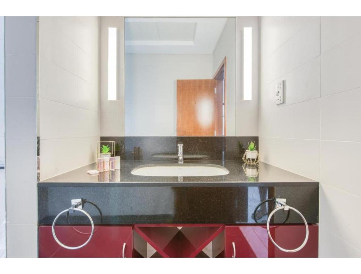 The Penthouse Near Burj Khalifa And Dubai Mall Ngoại thất bức ảnh